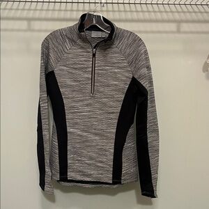 Athleta Gray and Black Women's Half Zip Pullover Jacket / Sweatshirt